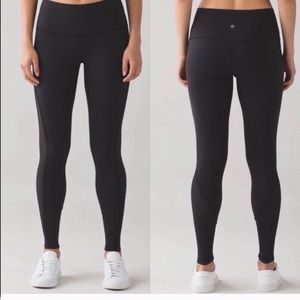 Lululemon Deep Breath Tight Mesh High Rise